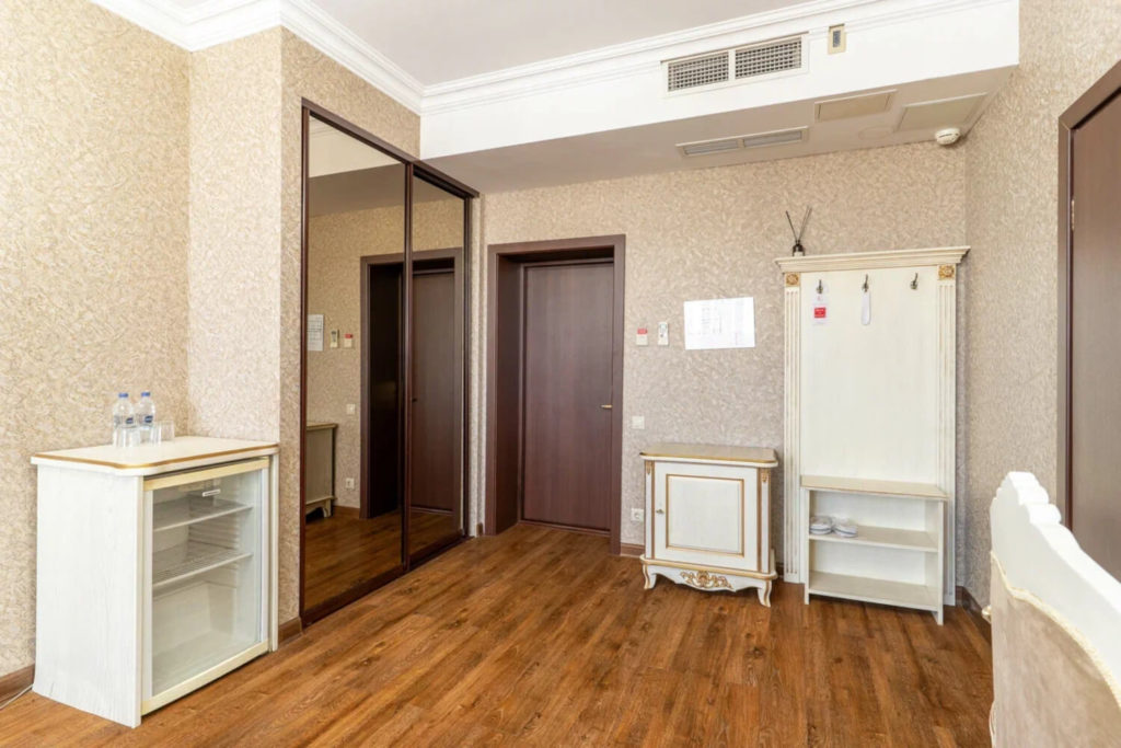 Полулюкс