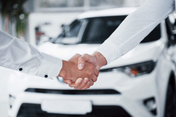 Долгосрочное хранение автомобилей на парковке отеля